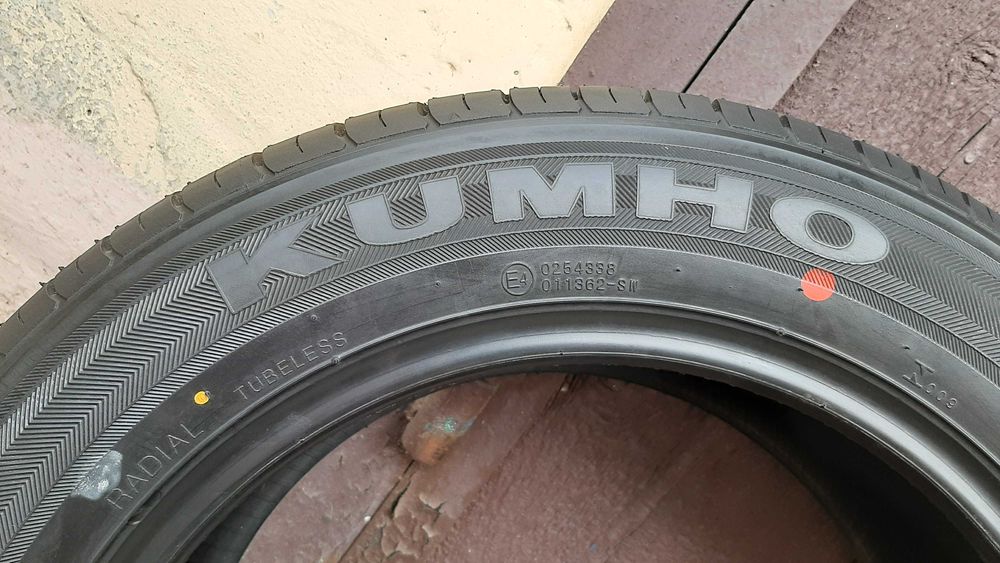 Скати Кумхо Солус 185 65 R15 Kumho Solus Kh17 нові 4 шт