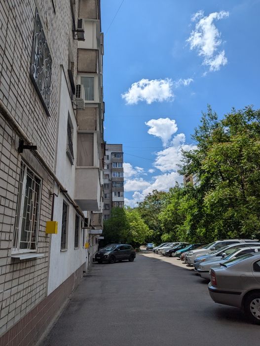 Эксклюзив. Продам 1к.квартиру пр.Поля Кирова низ. Парк Чкалов