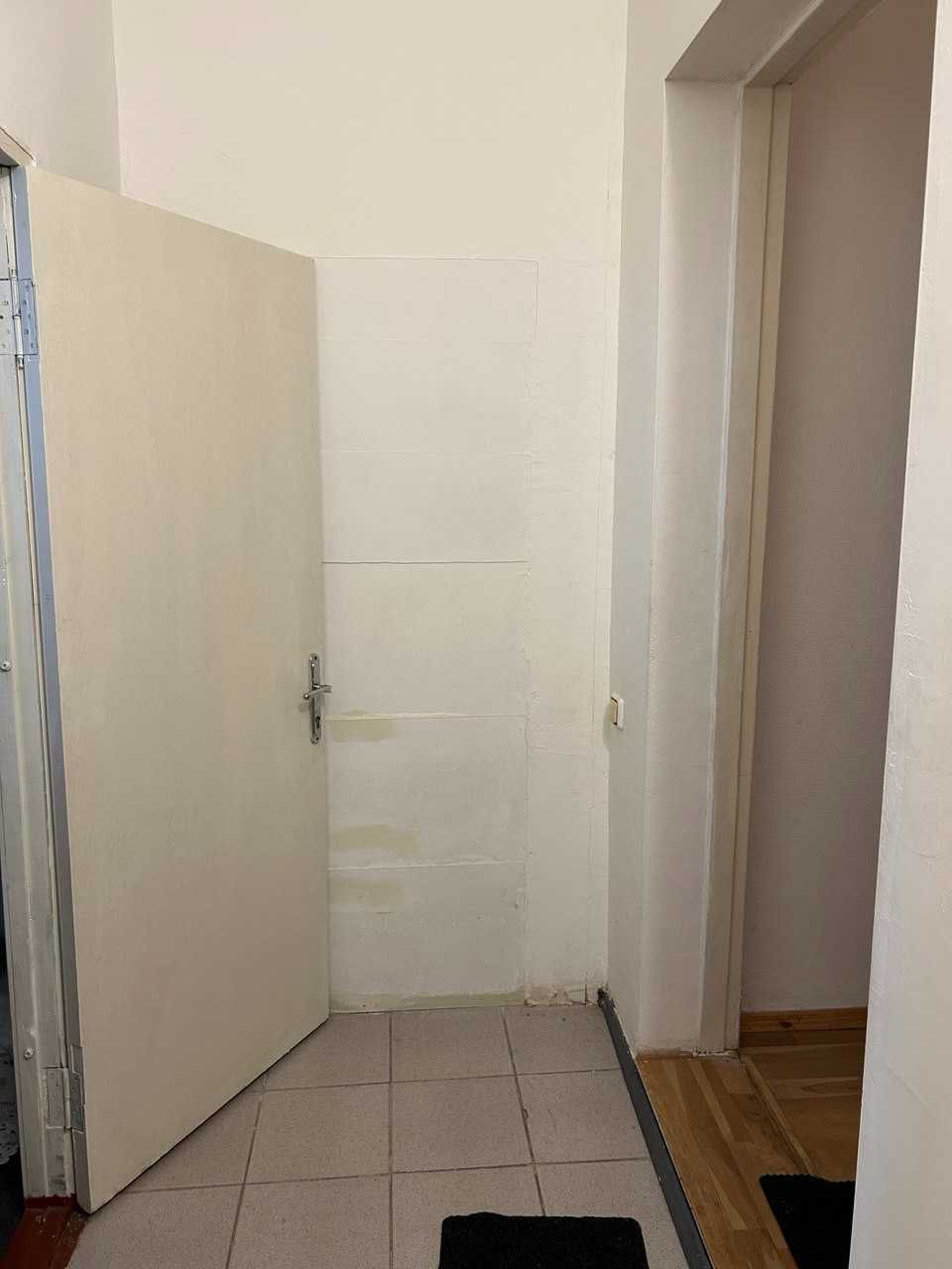 Оренда 3 х кімнатноі  квартири в частині будинку в центрі міста