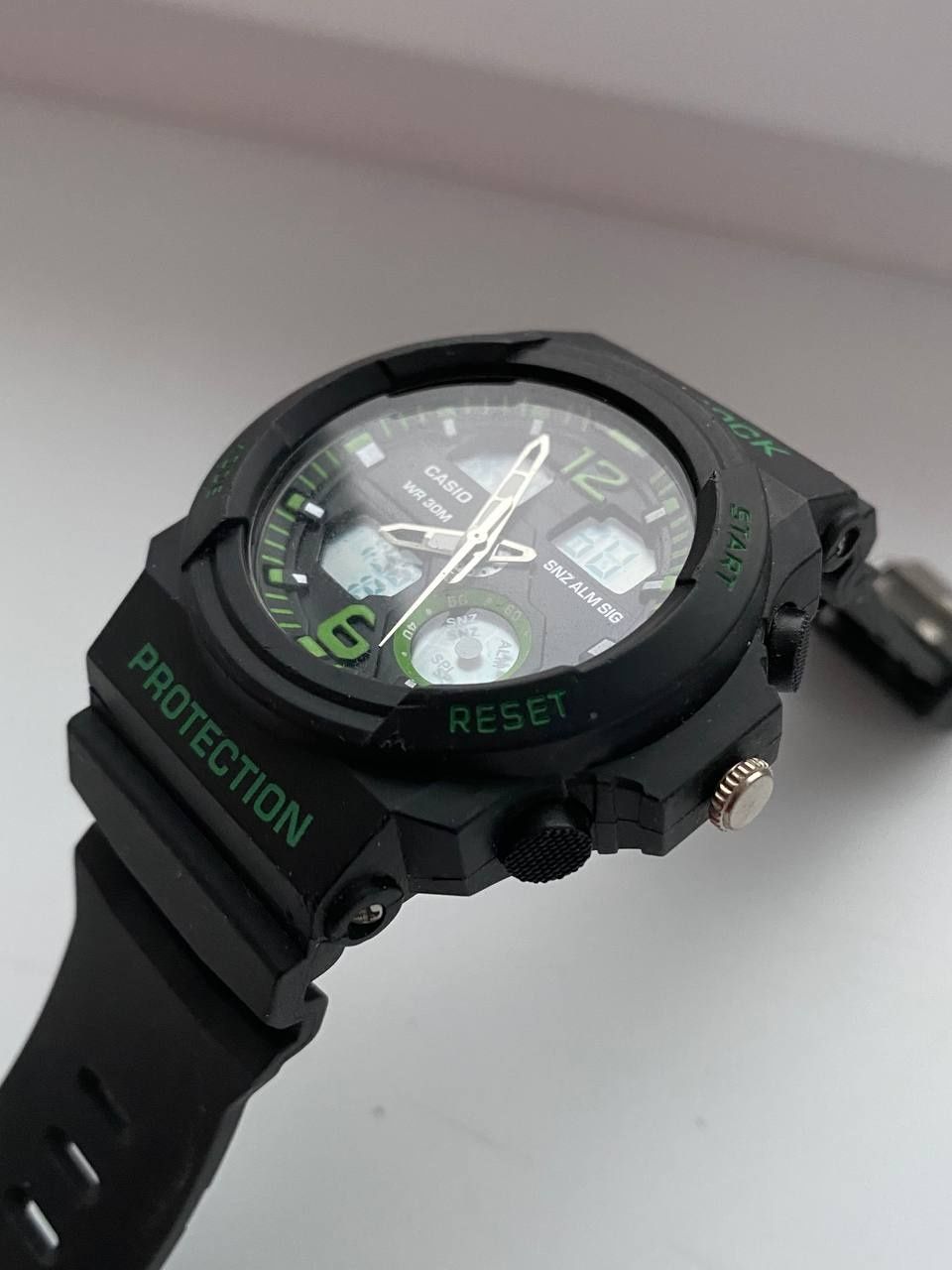 Наручные часы G-shock