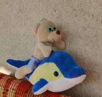 Miś i delfin pluszak maskotka przytulanka wodna dla dzieci duza uzywan