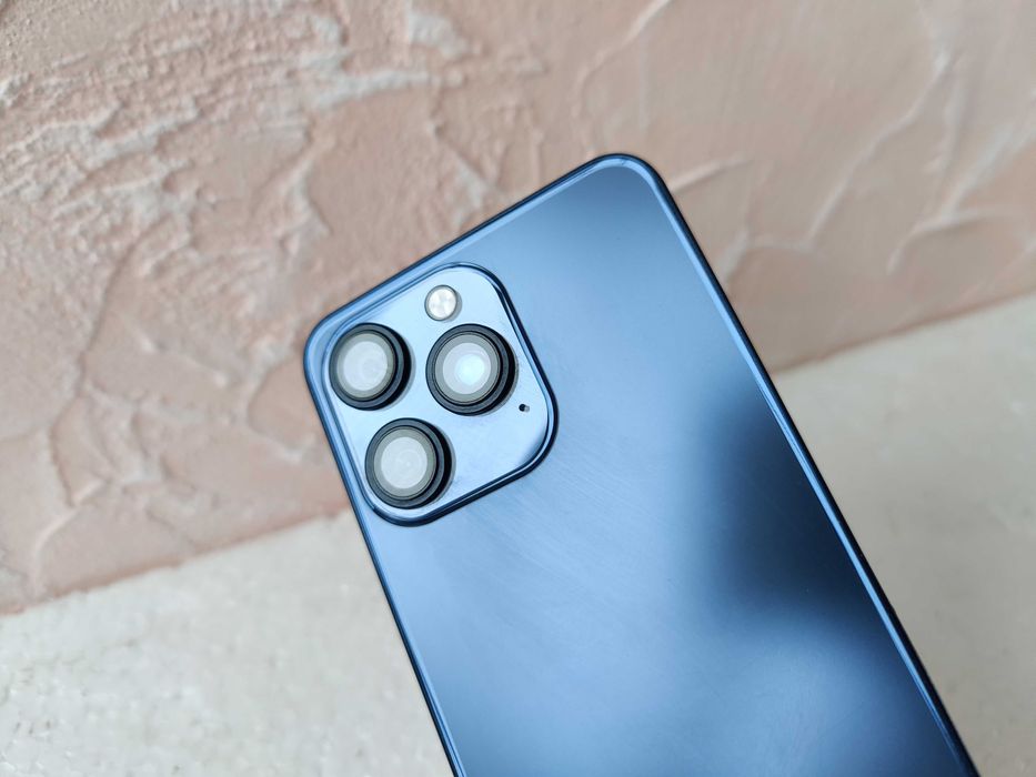 Телефон iphone l15pro Max