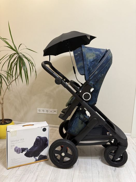 Прогулянкова коляска Stokke Trailz -лімітована версія +зимовий комлект