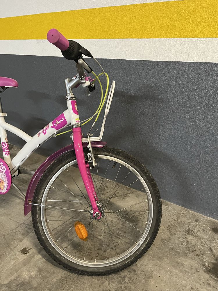 Bicicleta menina roda 20