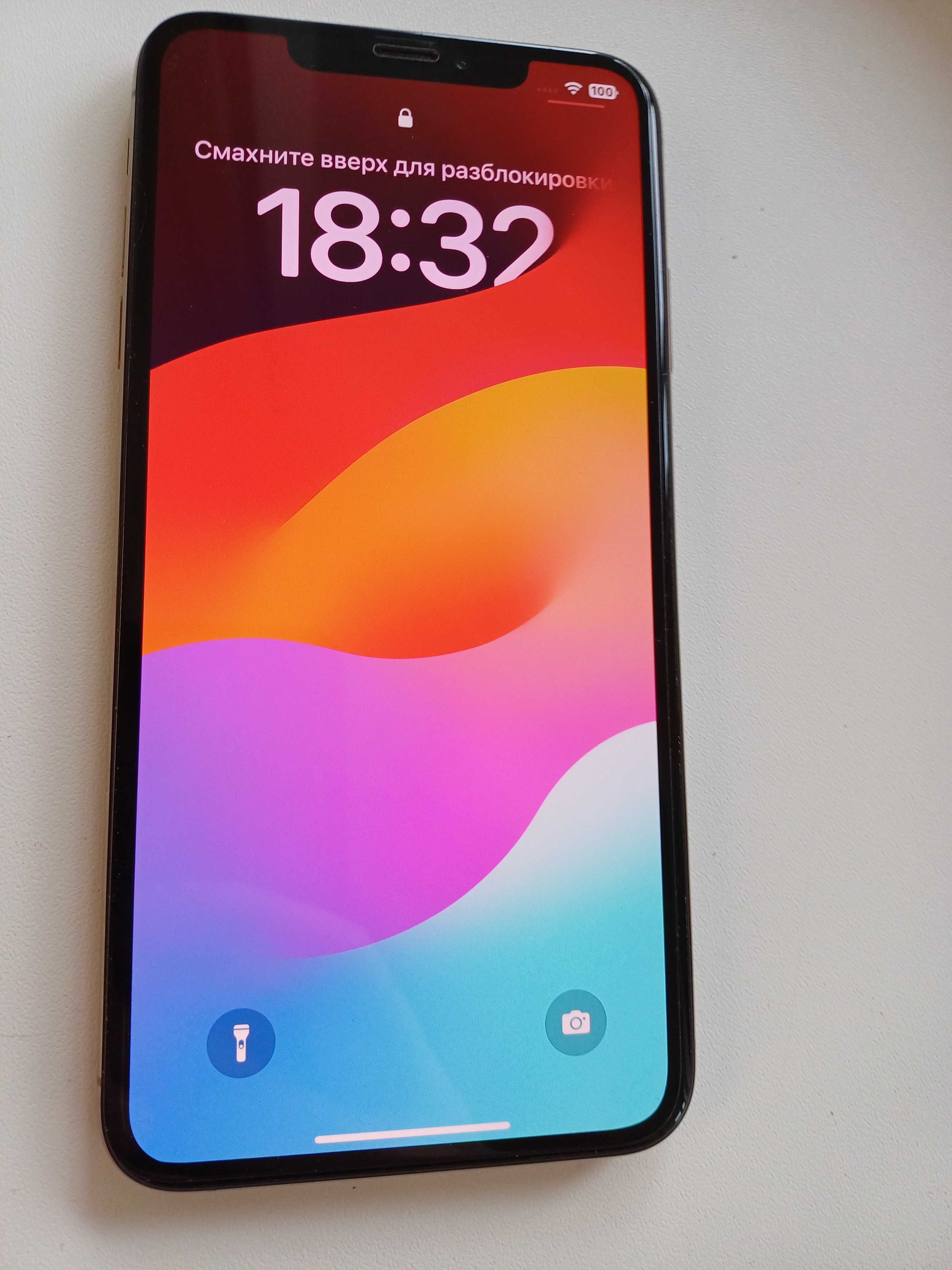 Iphone XS Max Dual Sim Gold Neverlock состояние музей, акб 87%