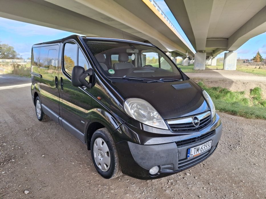 Opel Vivaro 2.0 TDci 115KM 9-Osobowy