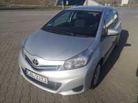 Toyota Yaris 1.0 benzyna 2012 r.