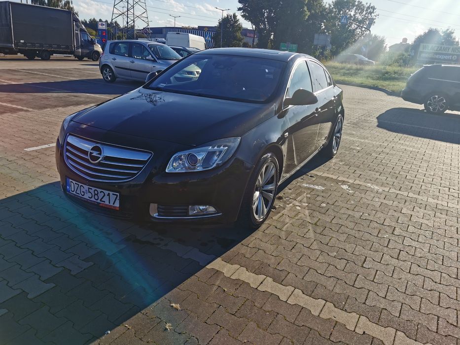 Opel insignia 2.0 turbo benzyna 4x4 250KM