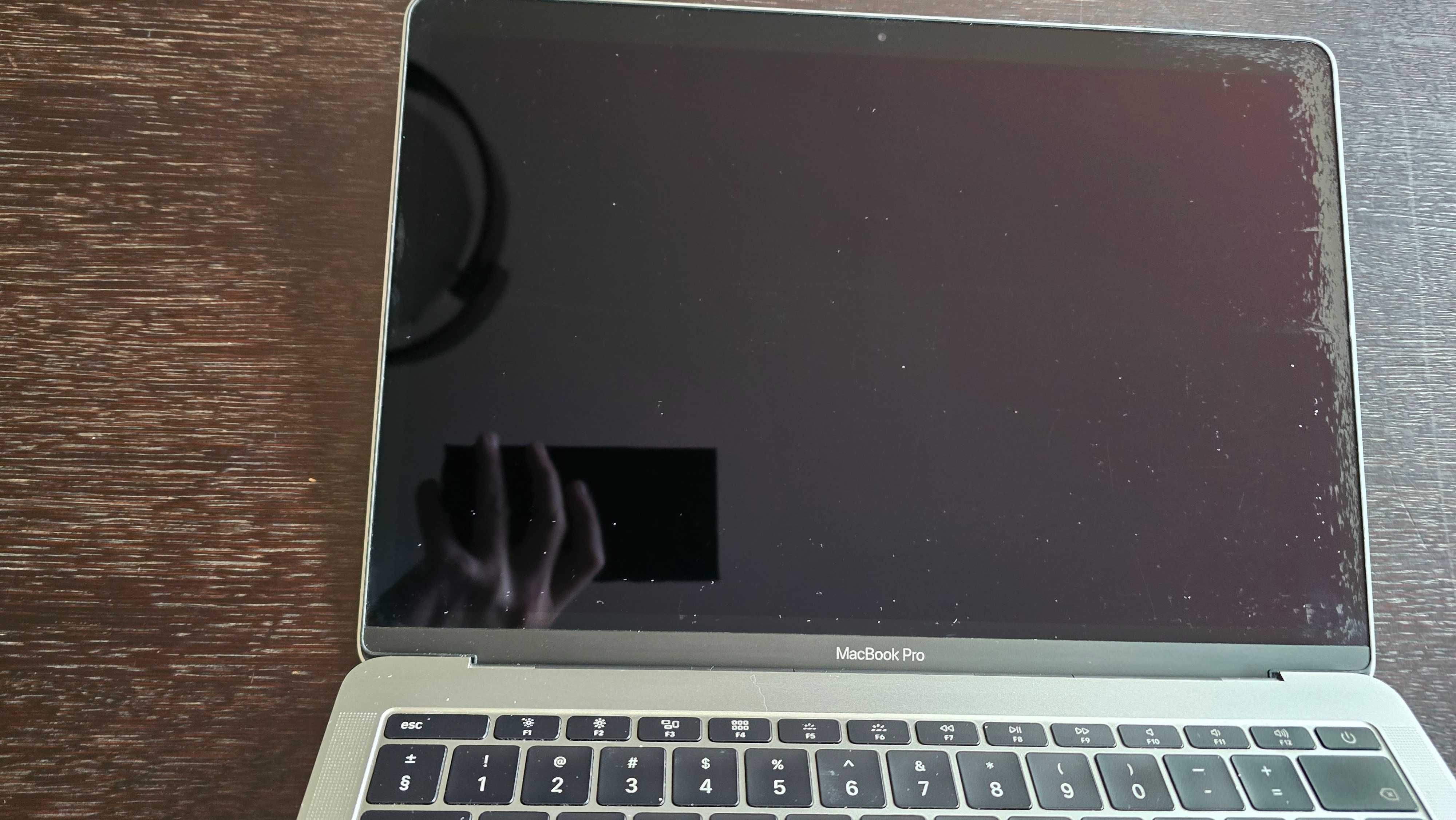 MacBook Pro 8GB 256GB Space Gray A1708 MPXT2ZE/A