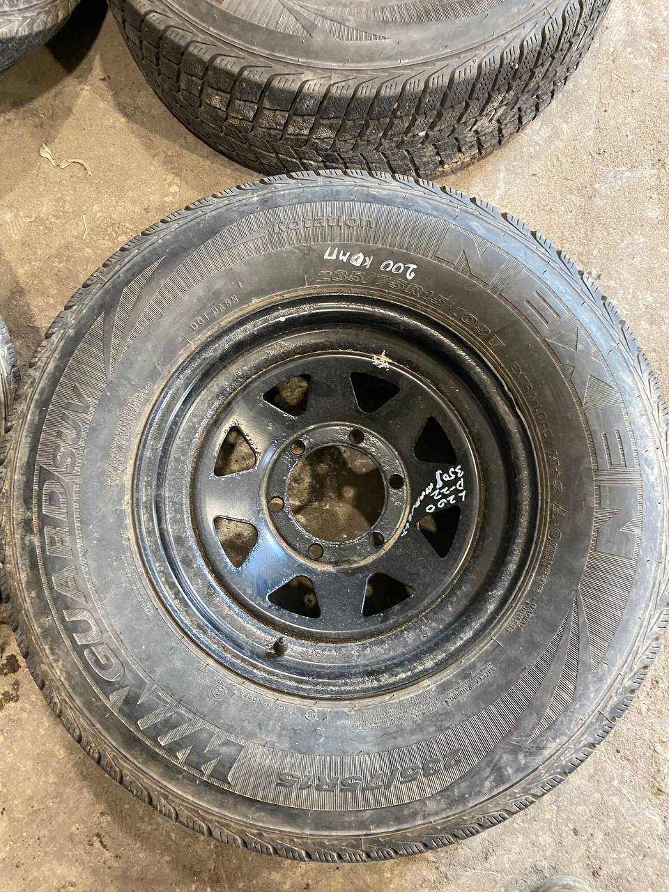 Колеса 235/75 R15 6*139.7 шини Mitsubishi L200 Navara D22