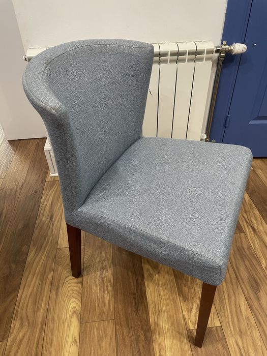 Krzesła drewniane, tapicerowane, do jadalni, 4 szt.