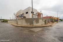 Moradia T4 com Piscina