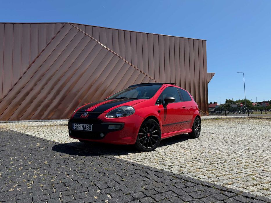 Fiat Punto Evo 1.4T Multiair 135km. Bogate Wyposażenie! Szklany dach!