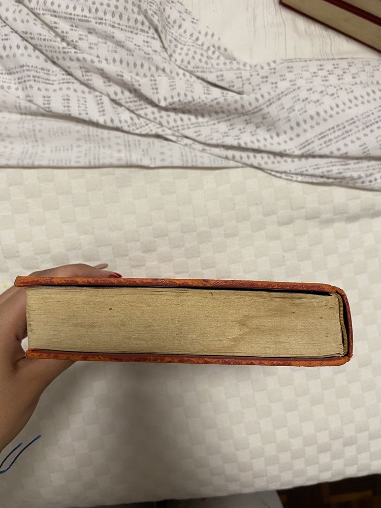 Livro os maias (edicao antiga)