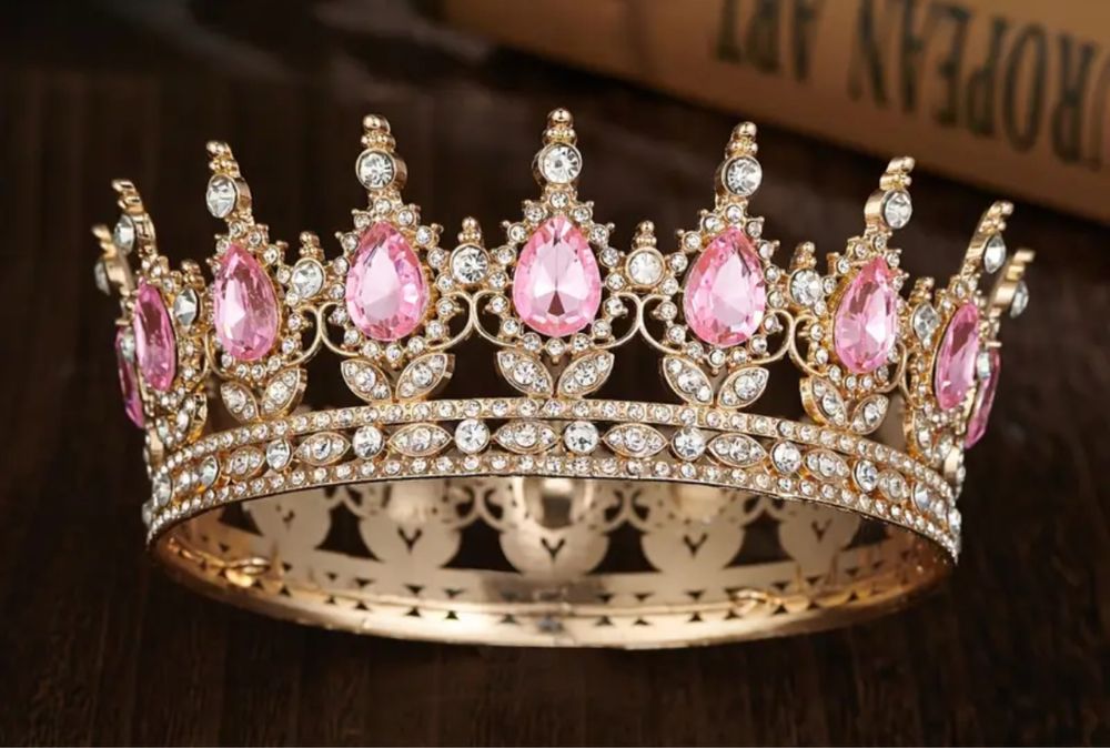 Корона на торт рожева