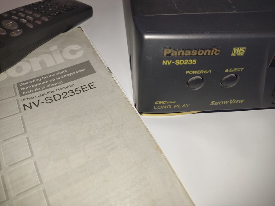 Odtwarzacz video Panasonic NV-SD235 magnetowid