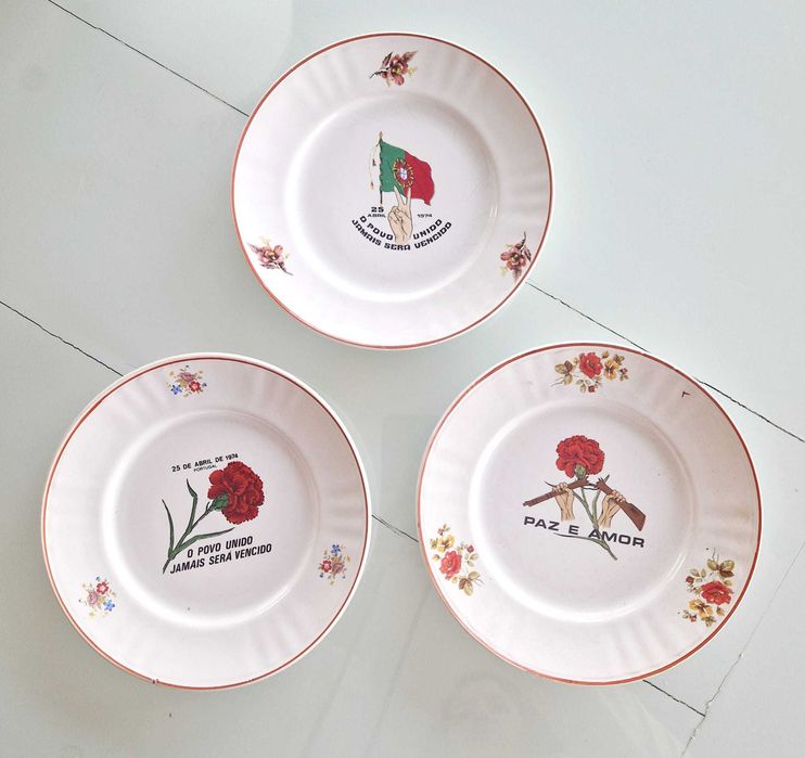 3 pratos vintage alusivos ao 25 de abril 1974 (coleção única)