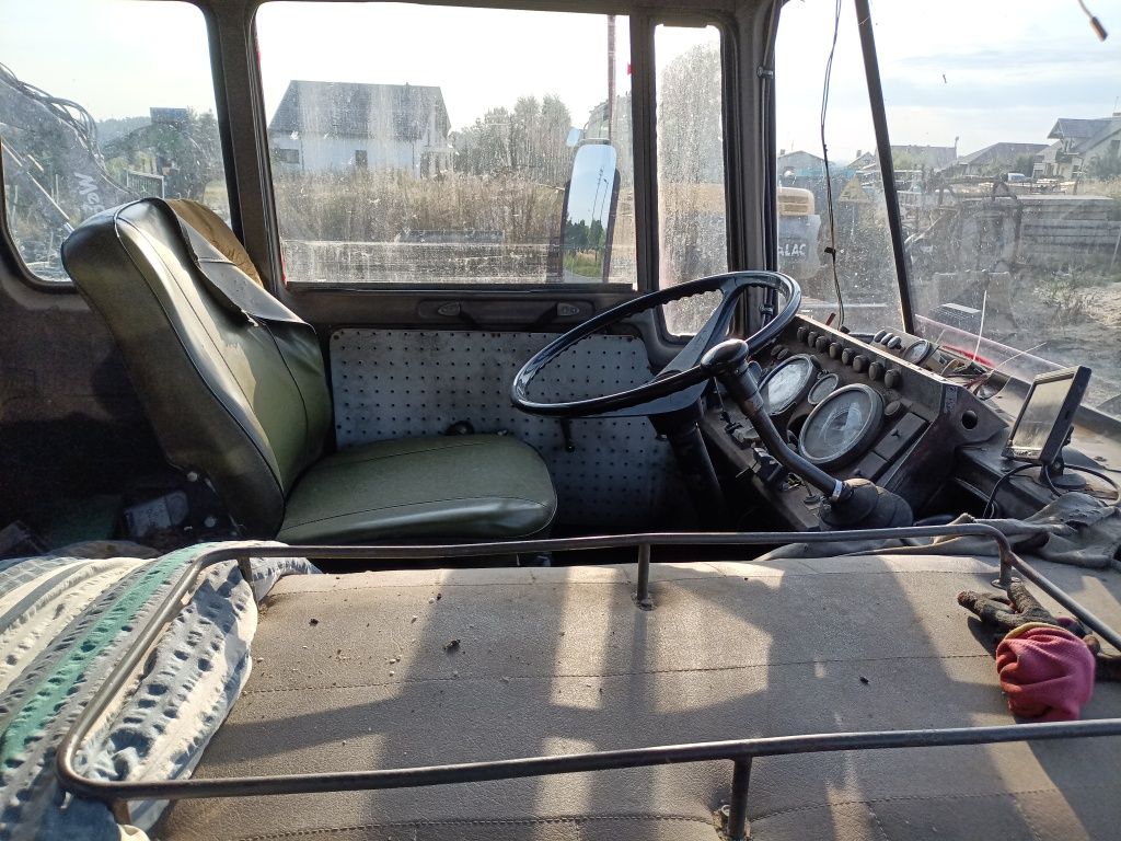 Tatra 813 KOLOS  wywrotka 8x8