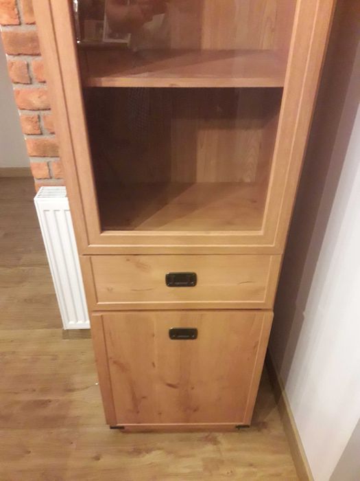 Witryn, biblioteczka  BOG-FRAN IDOL, sosna antyczna