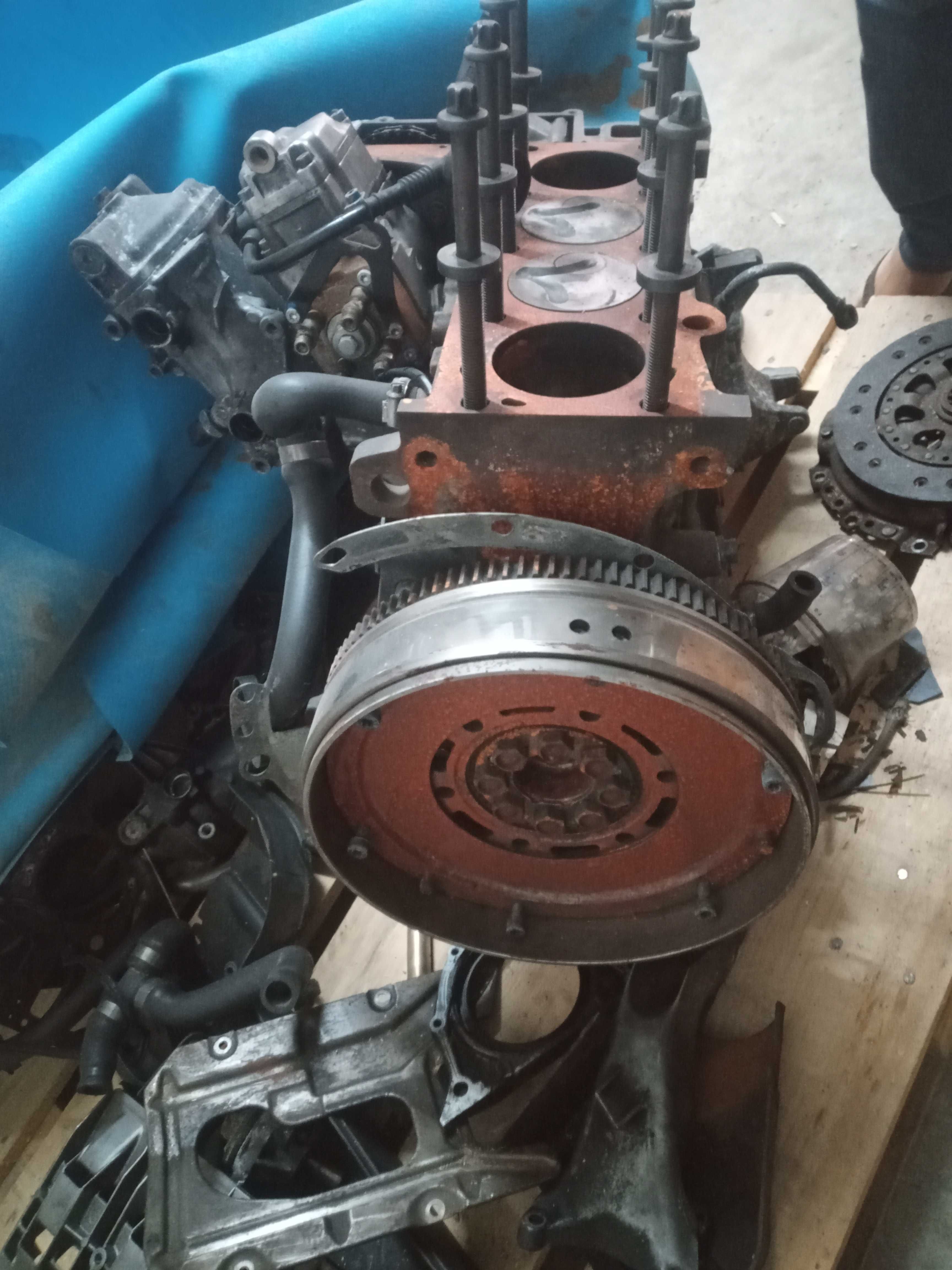 Motor carrinha bmw 318 tds, partes inferior