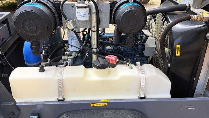 Sprężarka ATLAS COPCO XAS68 3,6m3 20r. zarejestrowany PL, 44.715 NETTO