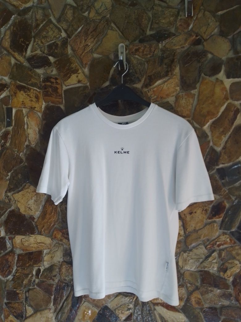 T-shirt kelme branca