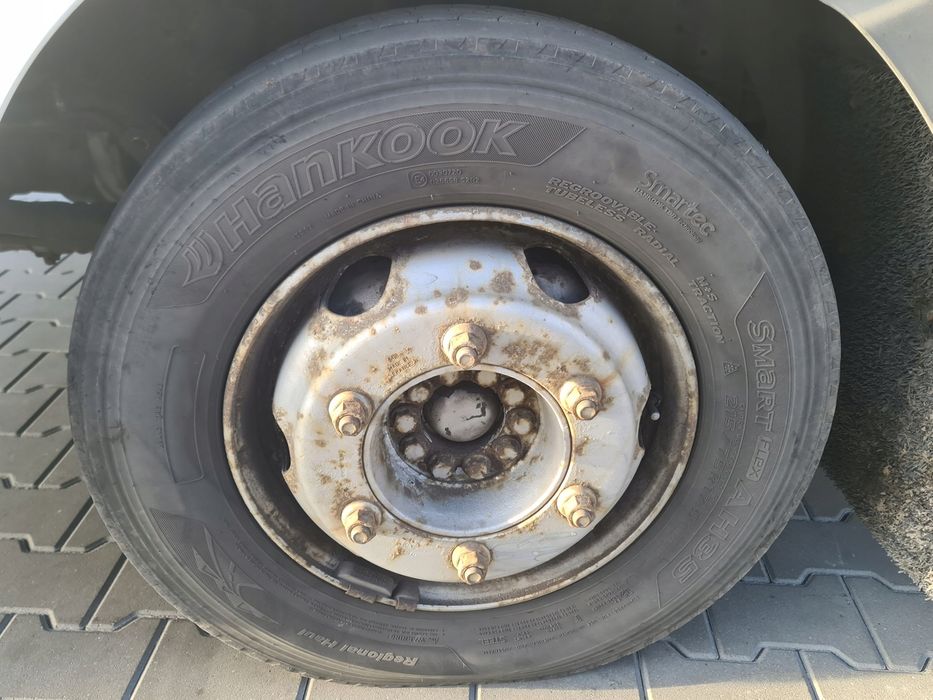 Opona koło koła Komplet Hankook AH35 215/75/17,5