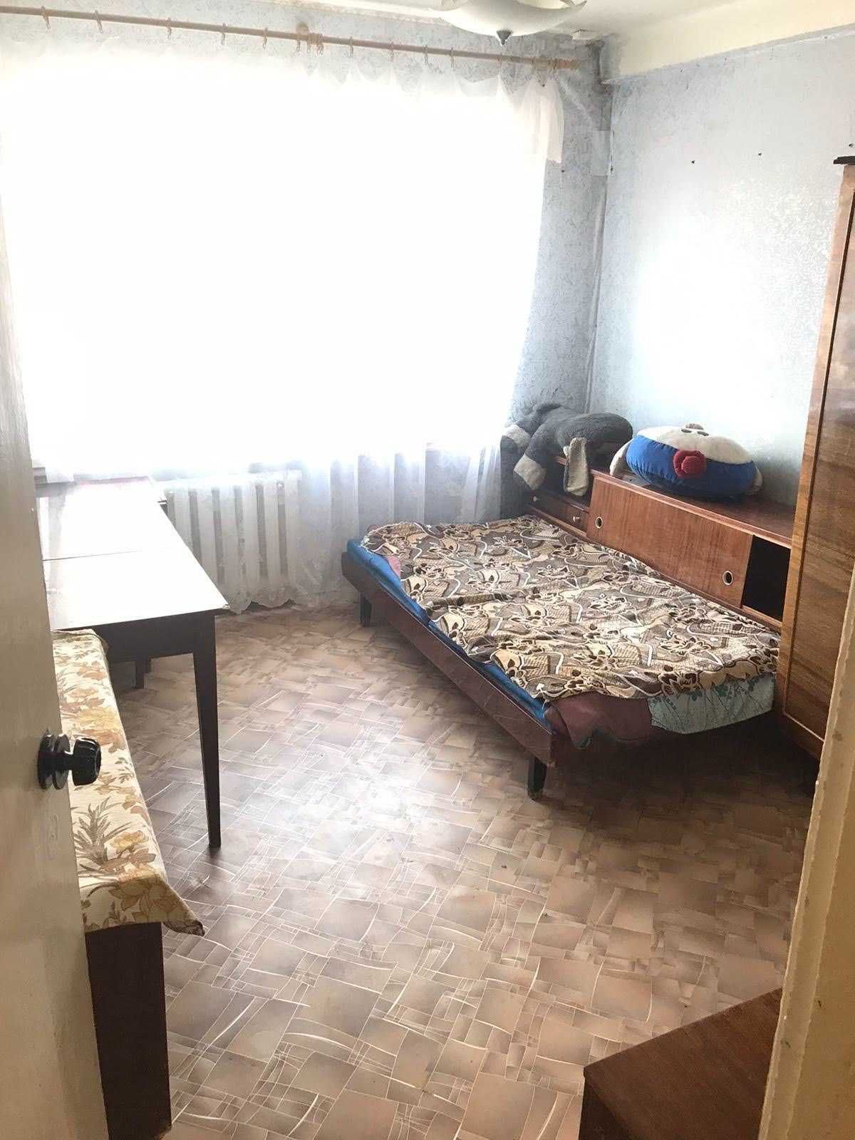 Срочно!Продается 2к квартира.5800$