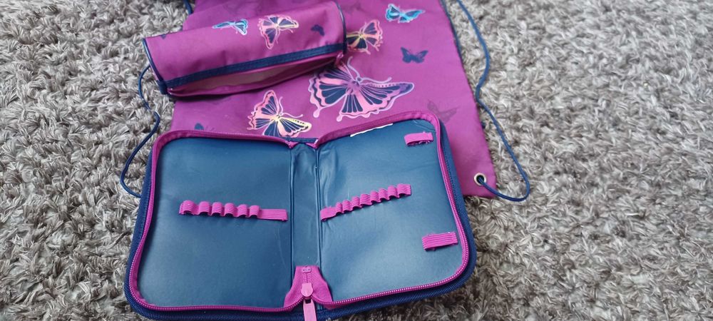 Tornister Herlitz + worek na buty + piórniki z motylkami
