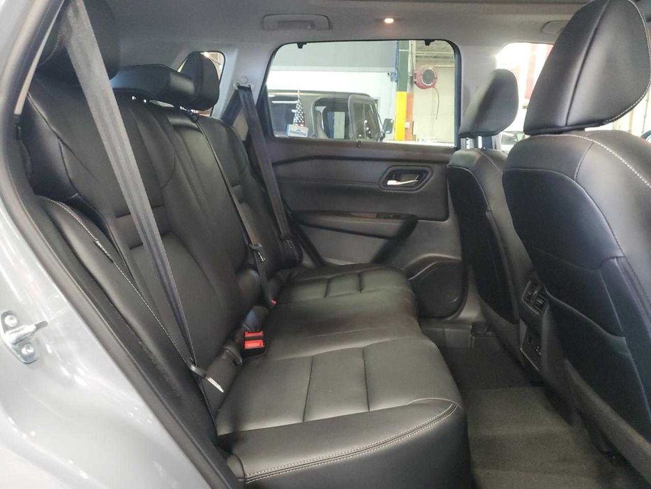 NISSAN Rogue Sl 2023