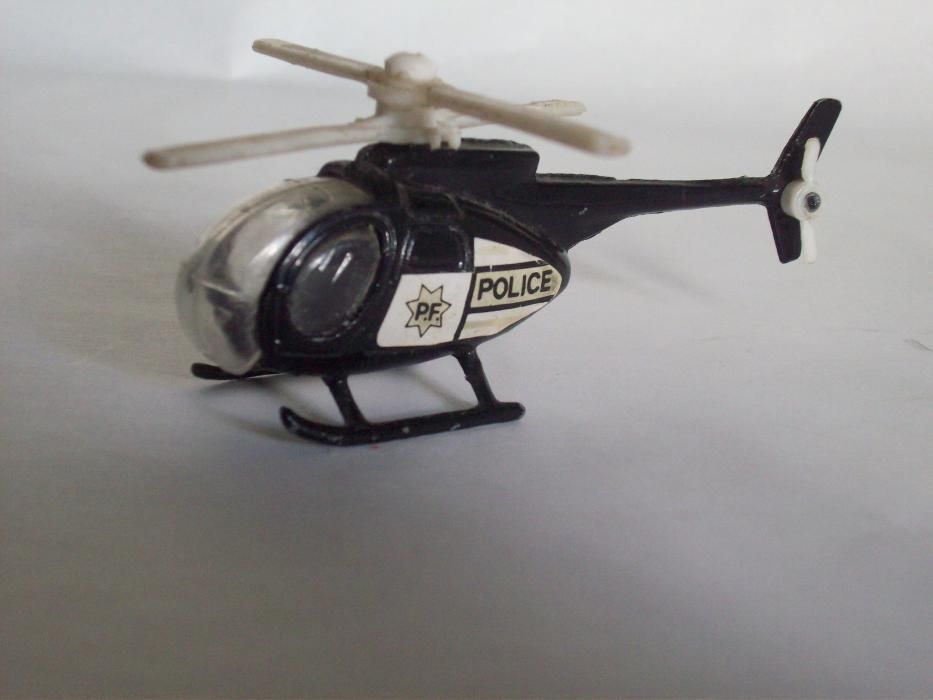 2 Helicópteros miniatura