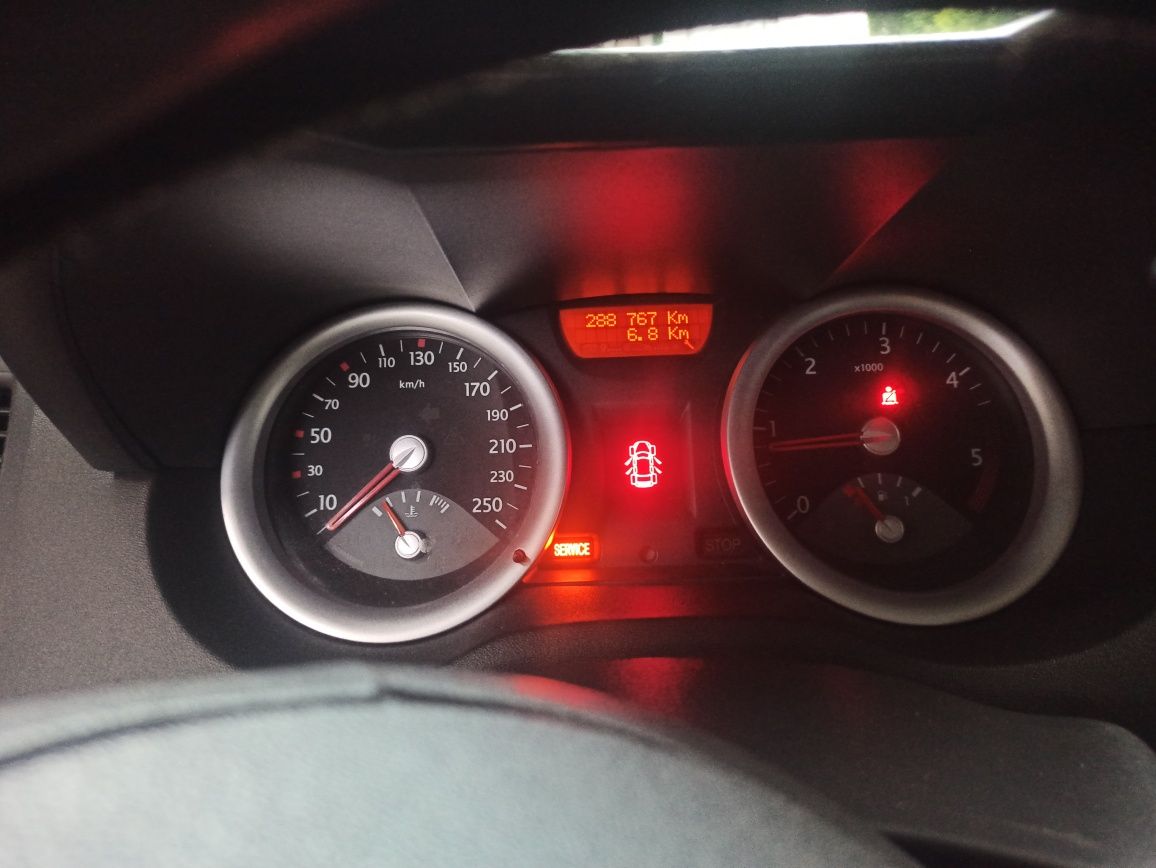 Renault Megane || 1.5 dci