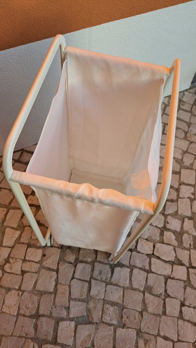 Cesto roupa IKEA