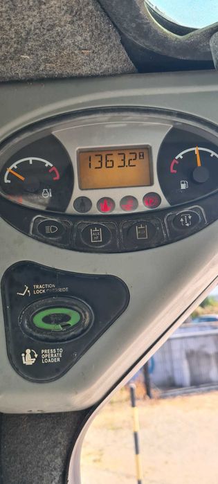 Mini pa carregadora Bobcat S100- Ano2016