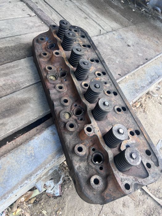 Продам головку к двигатель Д-65