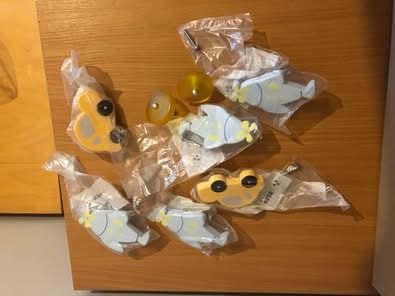 Szafa i komoda do pokoju dziecięcego/sypialni