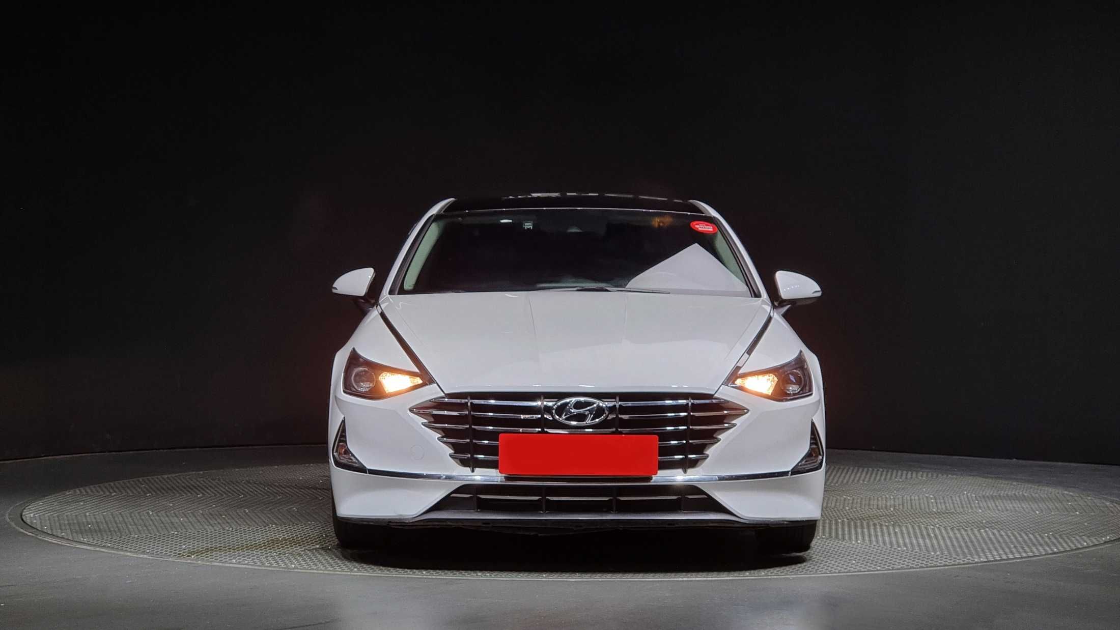 Автомобіль Hyundai Sonata 2019 року 2.0 LPG з Кореї