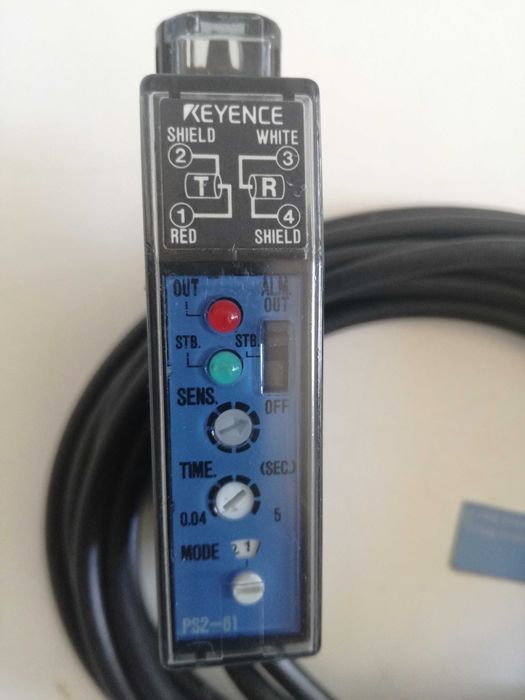 Keyence PS2-61 Photoelectric Sensor, New, Without Packaging64563931218563121