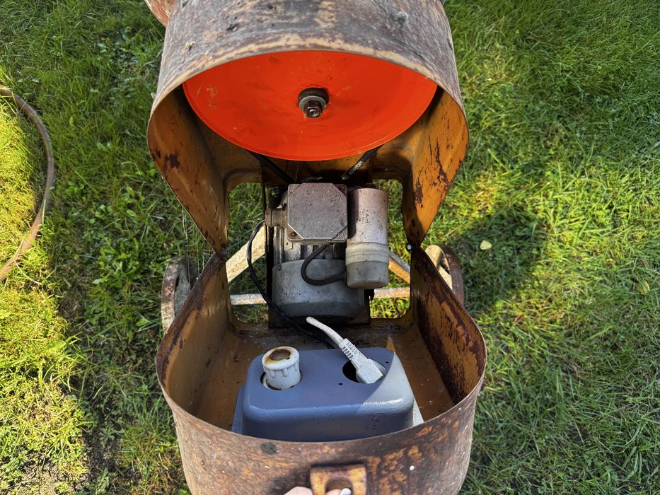 Betoniarka budowlana 230V