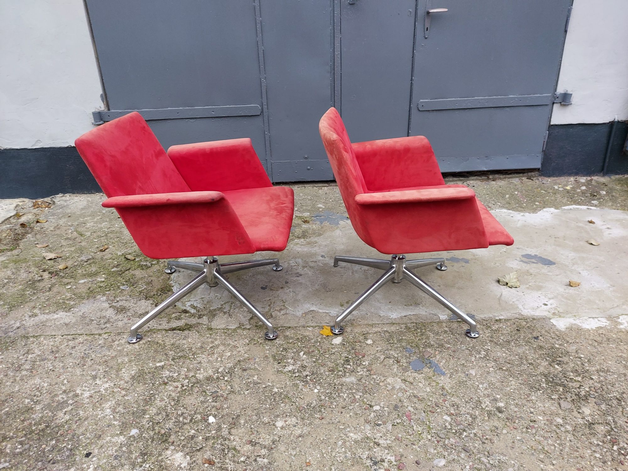 Fotel Brunner Vintage Design Chrom Czerowny