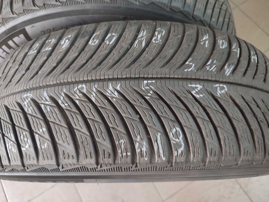 opony 225/60-18 H Michelin Alpin 5 ZP SUV , ładny stan, np. BMW X3