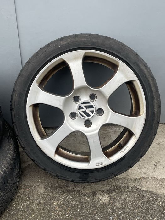 Диски з шинами CMS R17 7,5J 5x112 VW/Skoda/Seat/Audi/Mercedes