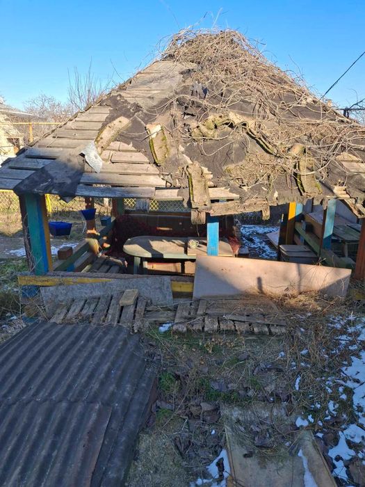 (13) Продам міцний 2-поверховий будинок в Сухому Лимані.