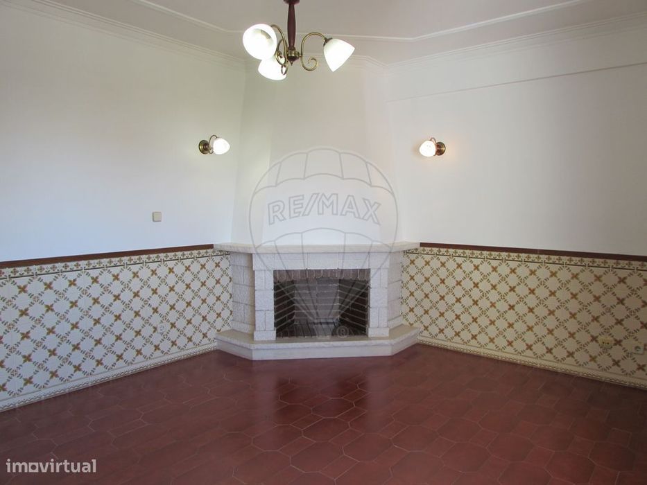 Apartamento T1 para arrendamento