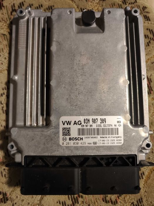 STEROWNIKI silnika Komputer Volkswagen Passat Golf VII ECU EDC17CP74