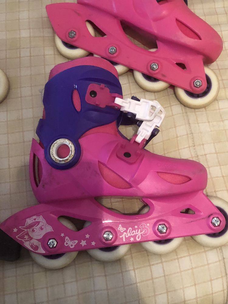 2 pares de patins criança