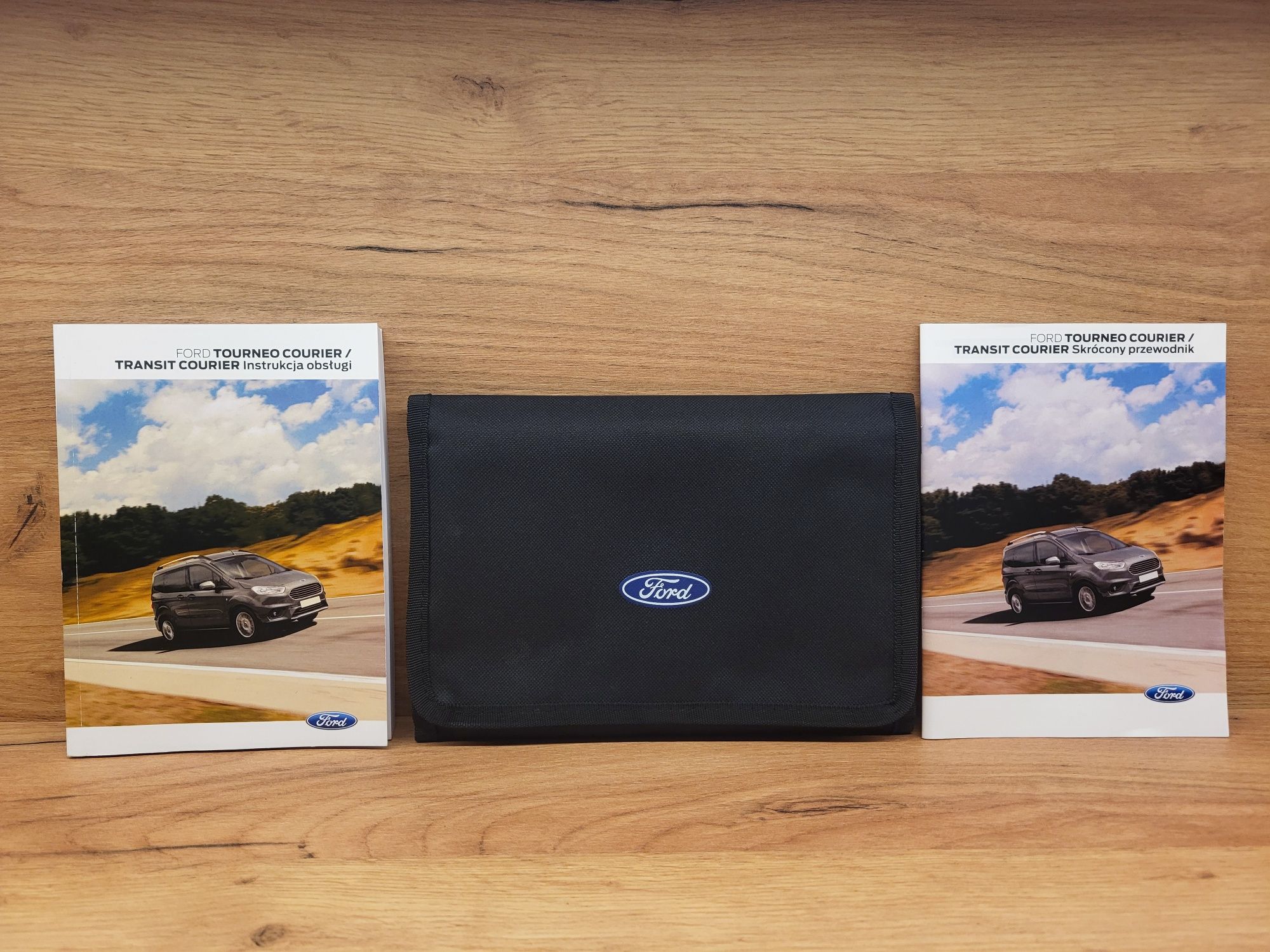 Instrukcja obsługi Ford Tourneo Courier etui PL