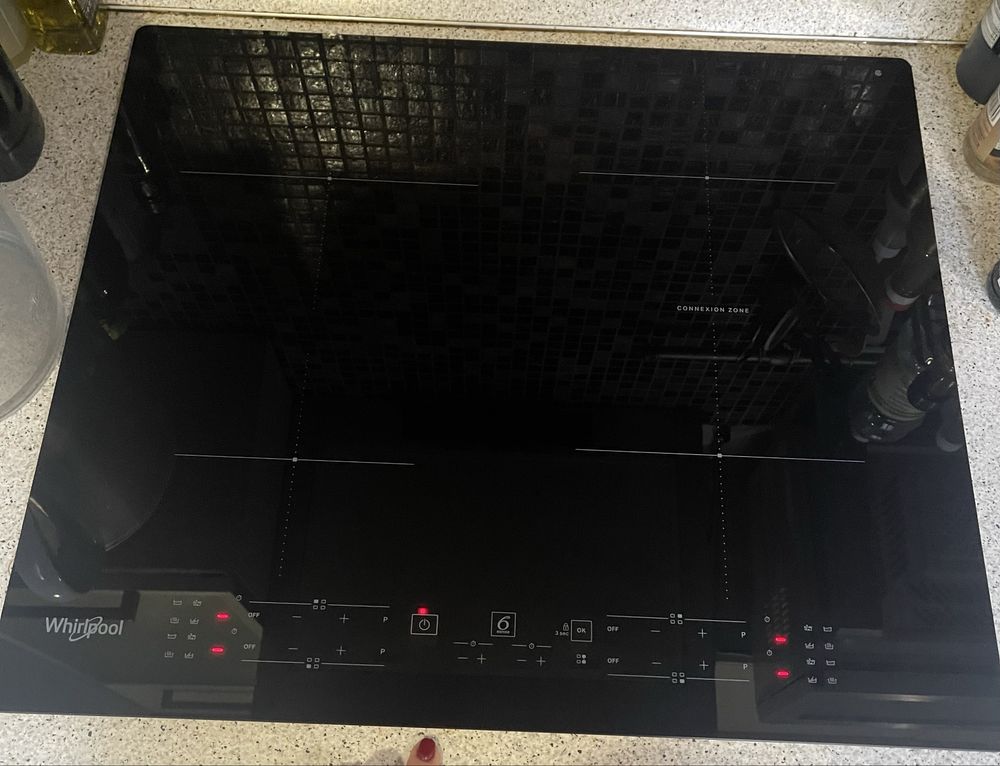 Продам індукційну плиту WHIRLPOOL WB B8360 NE