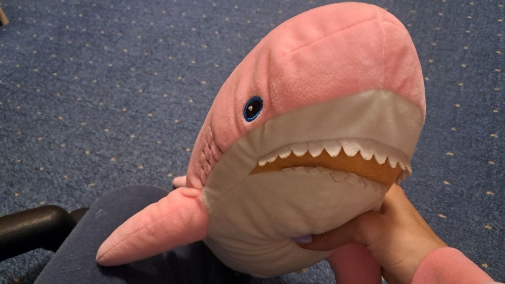 Плюшева іграшка рожева акула (fancy)