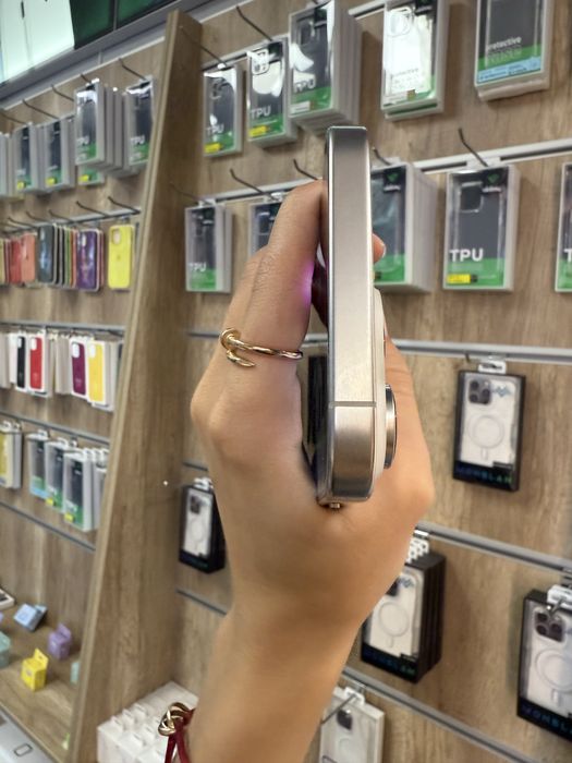 Б/у IPHONE 16Pro Max 512 White Titanium Neverlock Костюшка,5 IGRAND